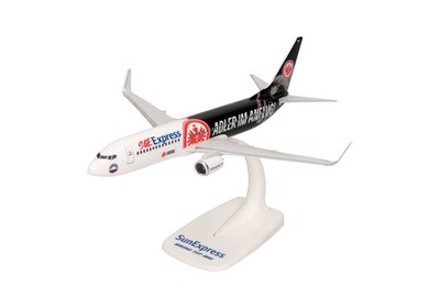 HERPA - BOEING 737-800 Sun Express EINTRACHT FRANKFURT   SGE EXPRESS weiß - 1...