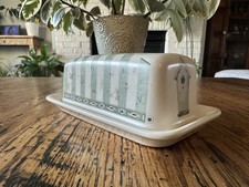 Pfaltzgraff Naturewood Covered Butter Dish  Stoneware USA EUC FREE SHIP