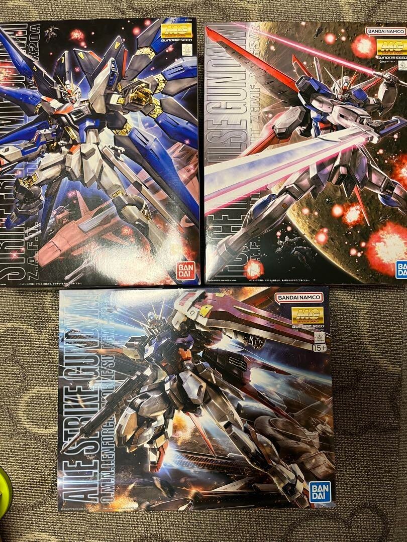GUNDAM MG Aile Strike Freedom Force Impulse 1:100 SET BANDAI