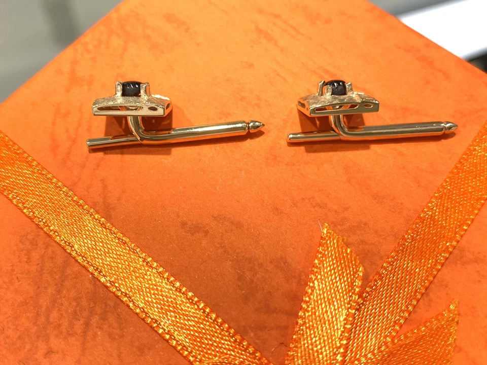 Gemelos Oro Amarillo 14k, Piedra Ojo de Tigre, Accesorios Traje Hombre Foto 3 de 4