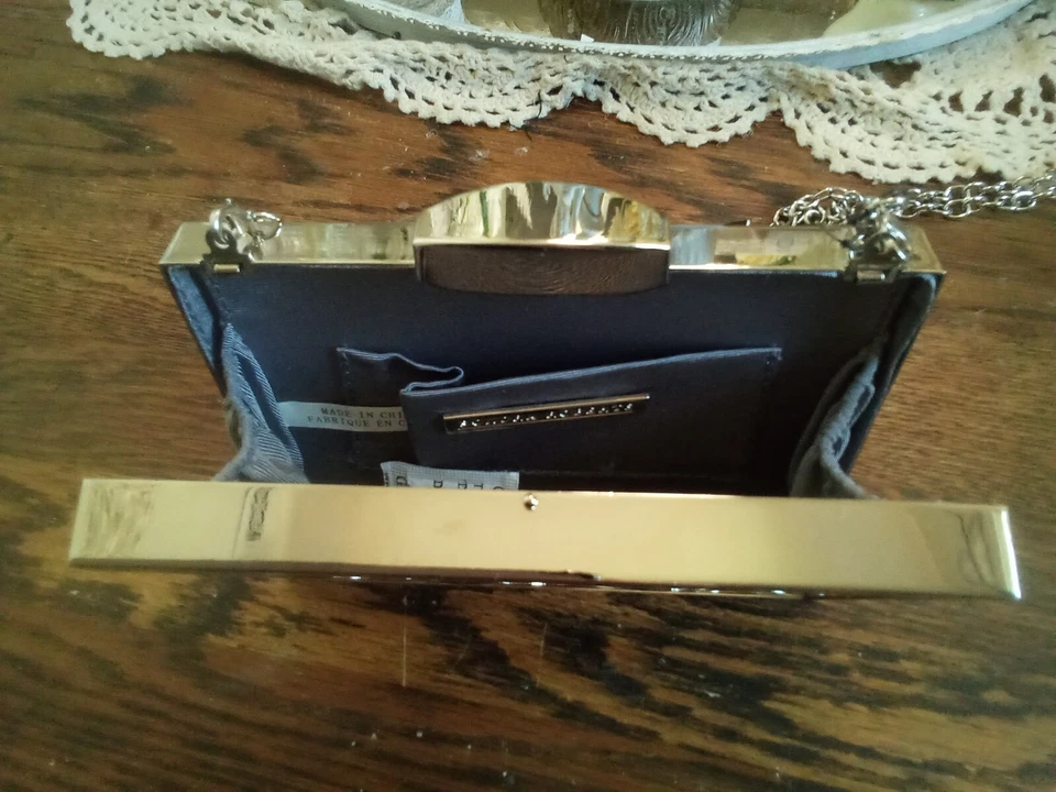 👀 SONDRA ROBERTS Bolso sin asas de metal con marco plateado Sevruga Cartera Correa para el hombro Foto 4 de 4