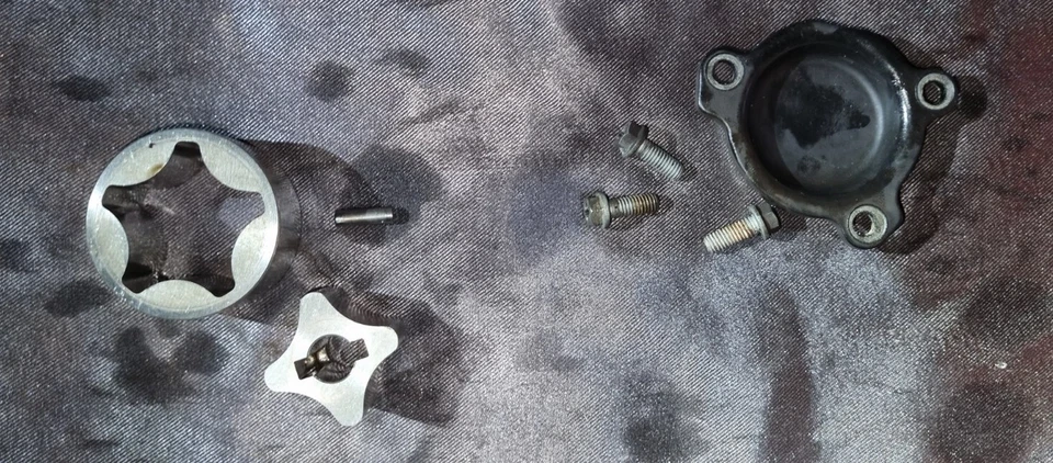 Carter BOMBA Aceite BMW F800R F800 K73 09/14 2013 - Imagen 4 de 4