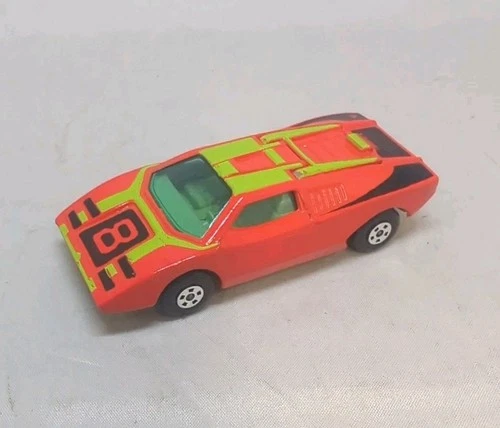 Matchbox Lesney Superfast No27 LAMBORGHINI COUNTACH " RARER UNPAINTED BASE "