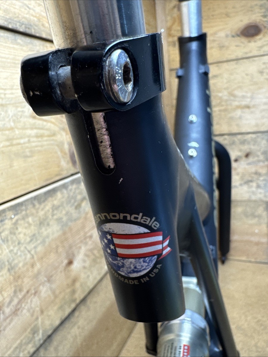 Vintage Cannondale Super V 2000 Full Suspension Mountain Bike