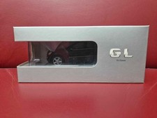 Minichamps Mercedes GL-Class 2005 1:43 in misplaced box from the later version