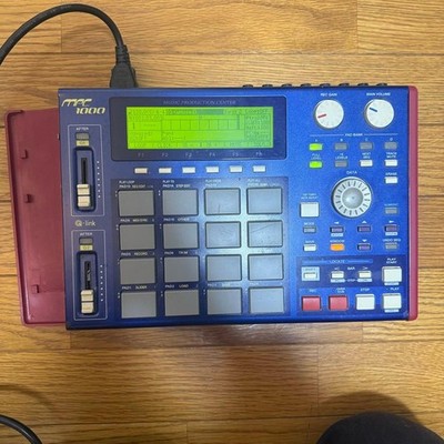 その他 AKAI MPC 1000 Akai Professional MPC1000 Music Production Center Black | Guitar