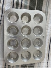 VTG Aluminum Wear Ever 38412 Mini Muffin Cake Cupcake Tart Pan Made In USA