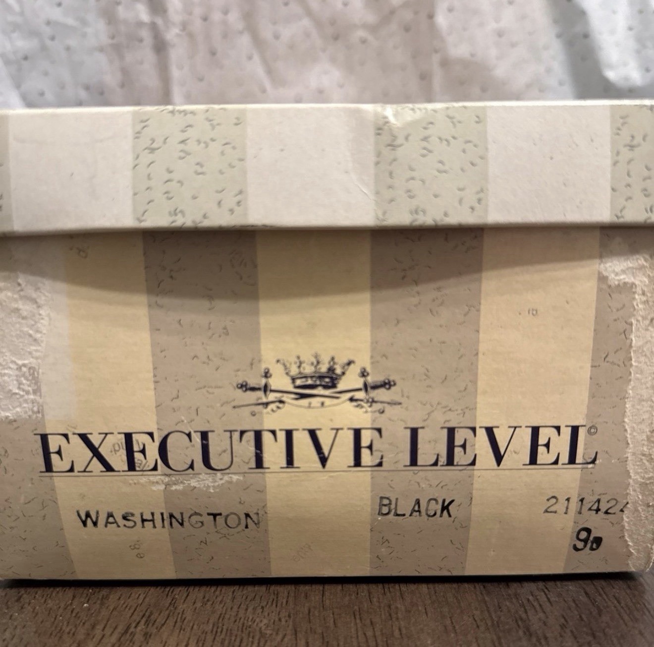 Executive Level Incorporated Washington Men’s Dre… - image 5