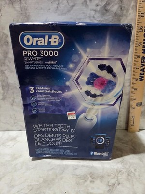 Oral B Pro 3000 3D White SmartSeries Rechargeable Toothbrush Bluetooth