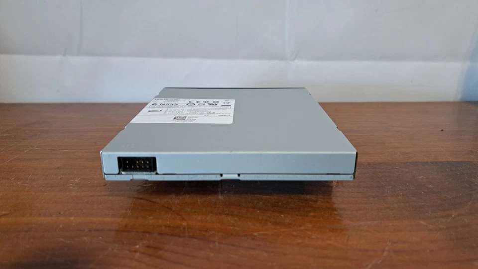 Dell USB Flash Card Reader 0TW036 TEAC CA-200 A12 N533 1930930A02/1930930A12 - Image 4 of 4