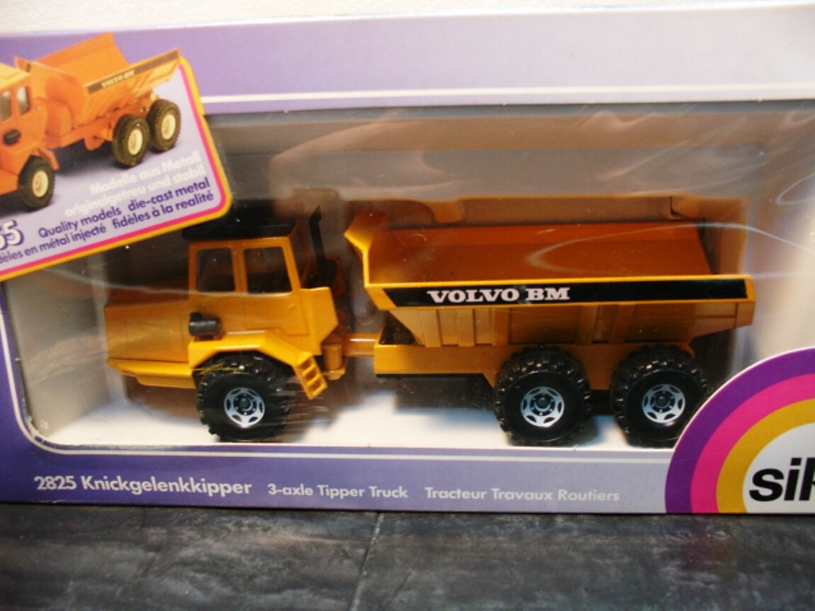 WOW EXTREMELY RARE #2825 Volvo BM A25 6x6 3-Axled Tipper Truck