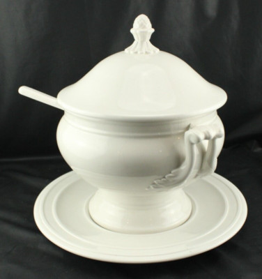 Neiman Marcus 4pc Tureen Ceramic Set See Condition
