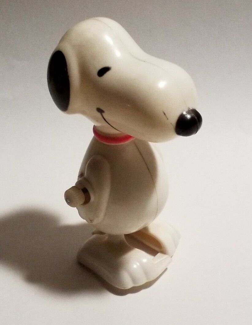 1958-66 United Feature Syndicate Wind Up Walking Snoopy Toy