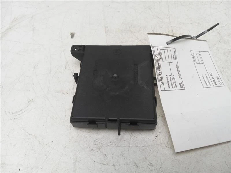 2009-2013 MERCEDES R350 R-CLASS FRONT PASSENGER DOOR CONTROL MODULE OEM - Image 4 of 4