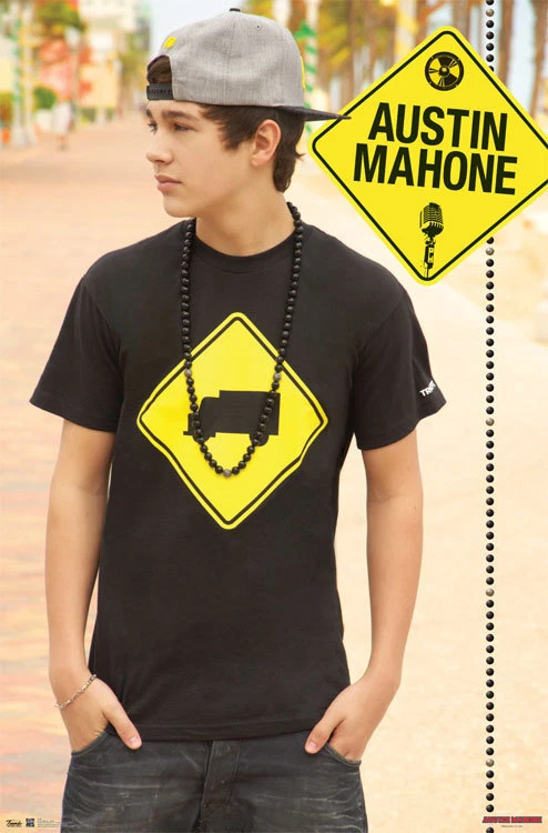 AustinMahone/オースティンマホーン/サイン/ネックレス/VIP ICE MAN'S MULTI-MILLION DOLLAR WRIST 🥶 In this post, @watchguys_