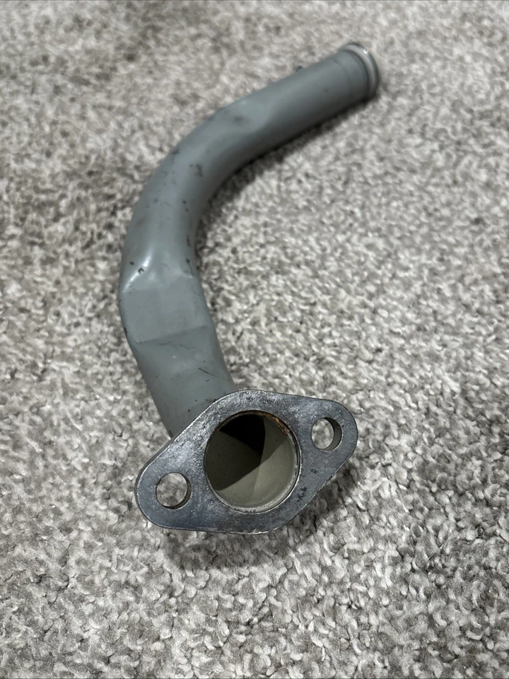 冷却液水管从水泵到右气缸盖大众 Vanagon — 第 3/4 张图片