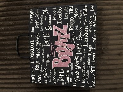 Bratz Doll Playset Storage Case 36203TH 2003 Fashion & Beauty Theme Compartments