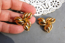 Bluette France Shoe Clips Gold Tone Trefoil 3 Petal Flower 1 3/8" Vintage