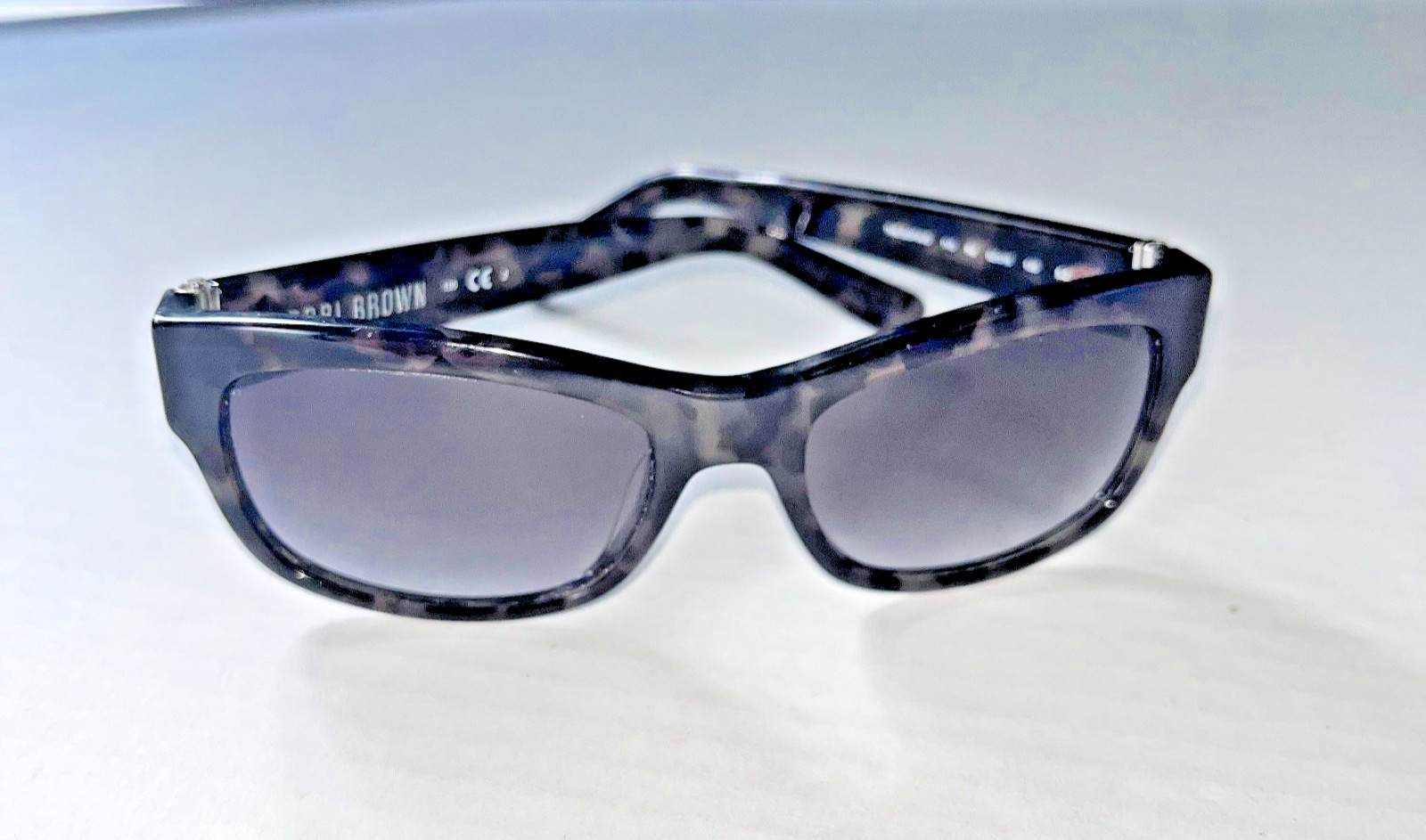 Bobbi Brown Sunglass "Frames Only" The Sofia S1V0… - image 2