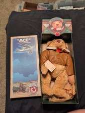 Texaco The Bear Box Ace.Stuffed Bear Collectiible 1998