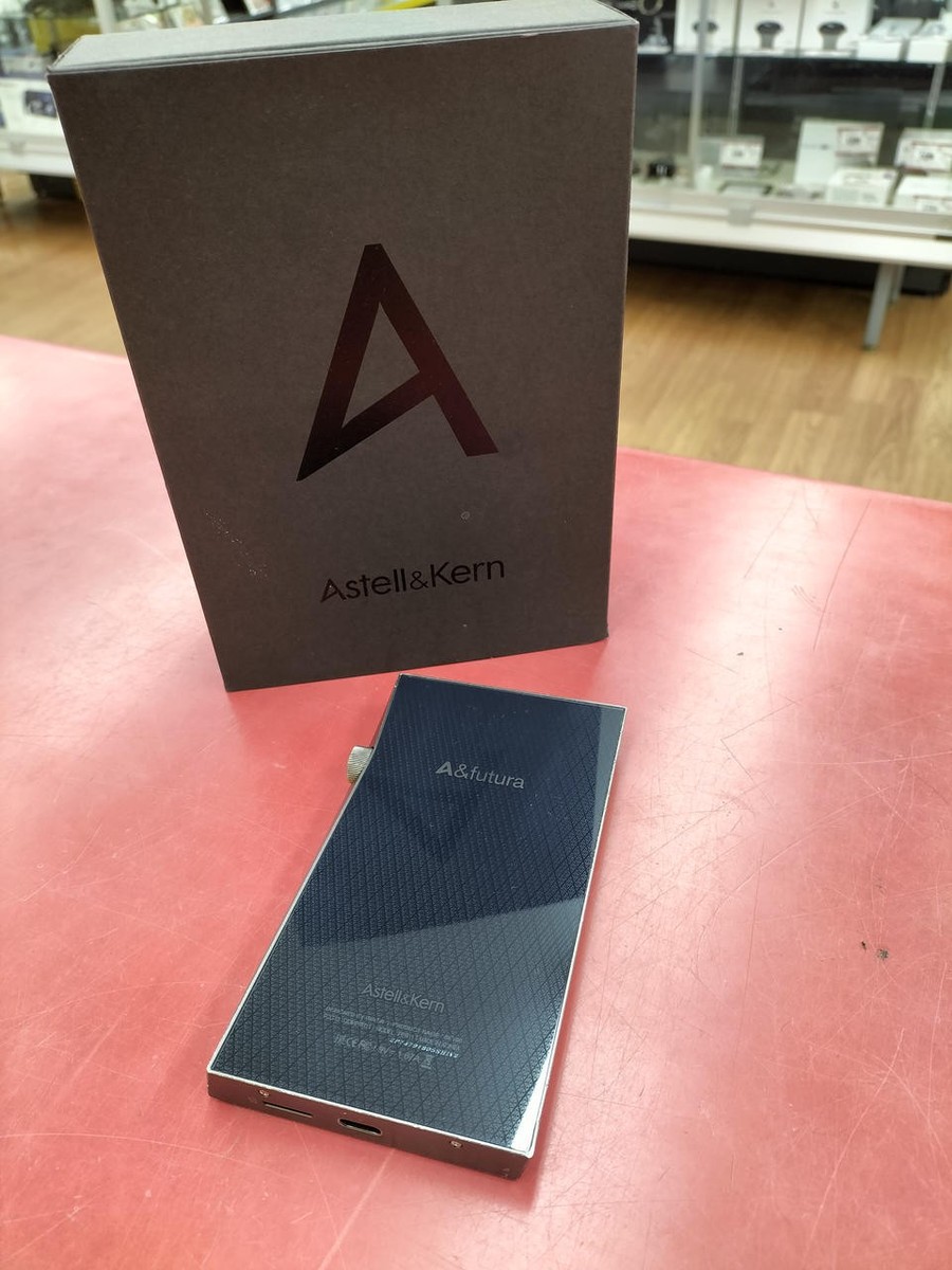 Astell&Kern A&futura SE100 High Resolution Portable Audio Player