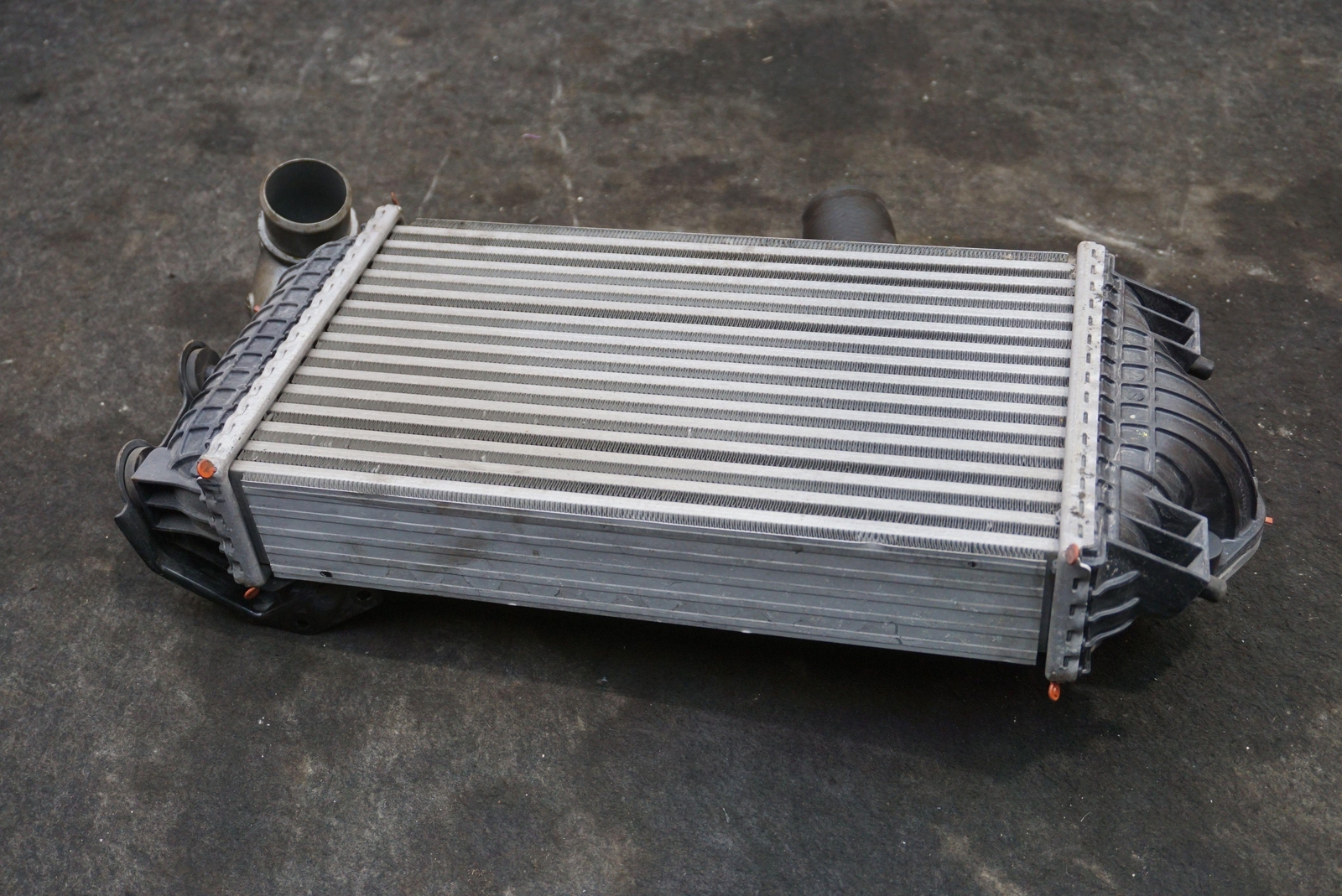 Right Side Engine Intercooler Assembly OEM 1971058GA01 Acura NSX 2017-21
