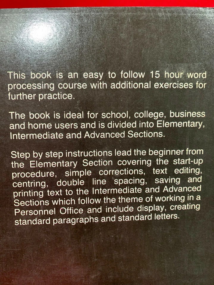 15 Hour Word Processing Using the BBC Micro with View Manual Guide Book - Image 4 of 4