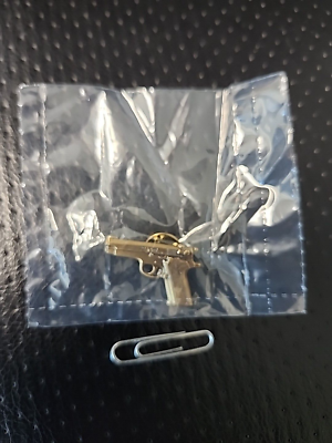 Épingle à Chapeau / Collier Smith & Wesson – Ton Or – Garantie à Vie – NEUVE
