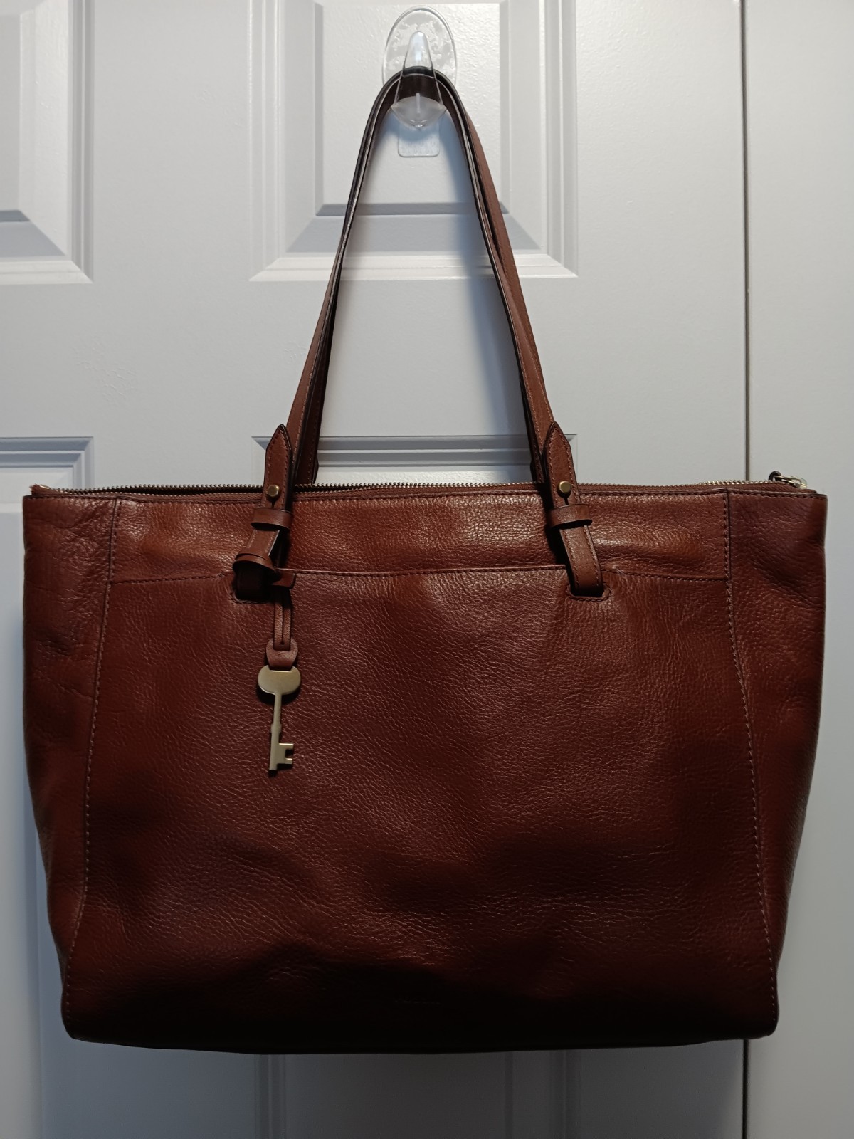 Fossil Large Brown Leather Tote Handbag with Zipper and Key Charm