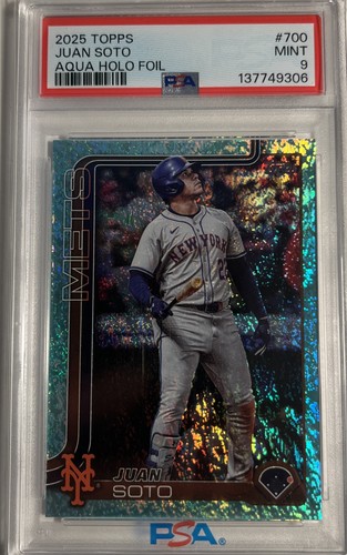 2025 Topps Juan Soto Aqua Holo Foil #700 PSA 9  POP 2