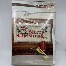Vintage 1980 Bernat "Merry Christmas" Latch Hook Kit 12"x25" Made In USA
