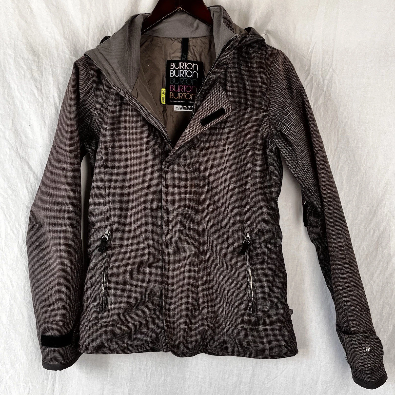 burton dryride vintage faded distressed ski jacket