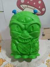 EMPTY ALIEN TOY STORAGE CAPSULE TREASURE X ALIEN DISSECTION CASE ONLY MOOSE TOY