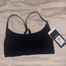 Women's Fabletics Sleek Seamless Strappy Low Impact Sports Bra Black NWT Size S