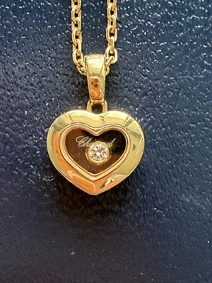 Chopard 18K Yellow Gold Happy Diamond Icons Heart Pendant Chain Necklace