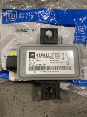 #ad 2021 2025 Silverado Sierra Trailer Tire Pressure Indicator Module 85521147 $140.00