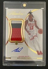 2021 Ayo Dosunmu Panini Flawless Gold 03/10 RPA