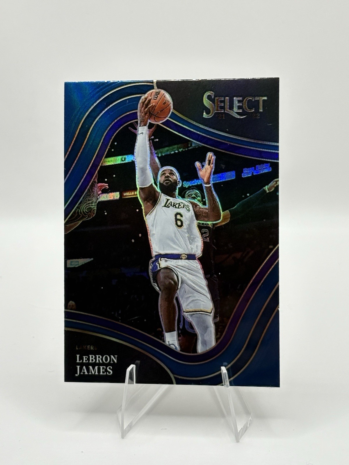 2021-22 Panini Select #219 LeBron James Courtside Blue Los Angeles Lakers Prizm