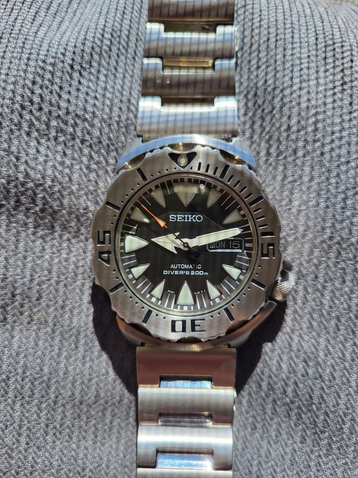 SEIKO Black Monster4R36-01J0 SRP307 Shark Tooth DIVER Super Rare Japan - Immagine 3 di 4