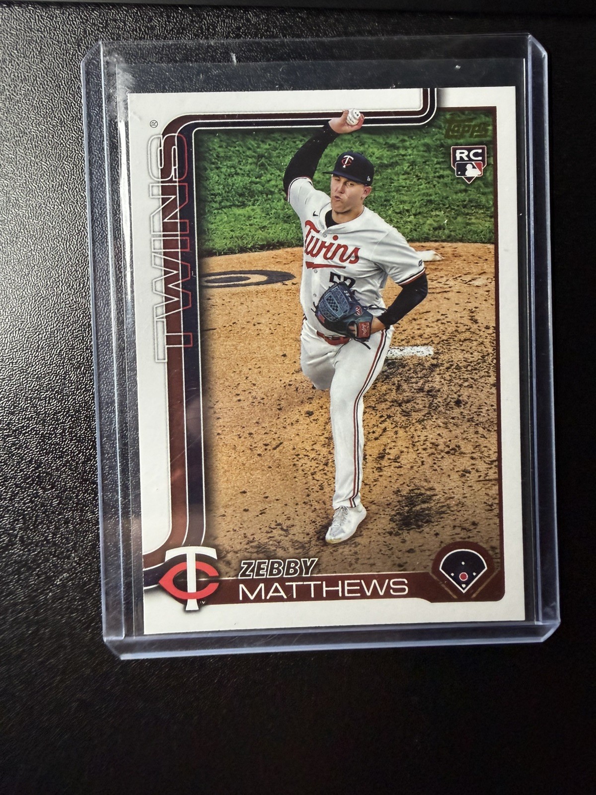 2025 Topps Series 1 Golden Mirror Image Variation Zebby Matthews #283 0m4r