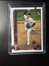 2025 Topps Series 1 Golden Mirror Image Variation Zebby Matthews #283 0m4r