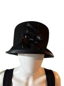 Vintage Daniele Meucci Italy Black Wool Berret Florence Velvet Rosettes Chic HTF Daniele MEUCCI Hat | eBay main image 4