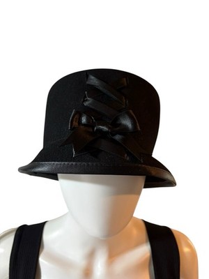 Daniele Meucci Black 100% Wool Cloiche Hat w/ Lace Up Front made in Italy