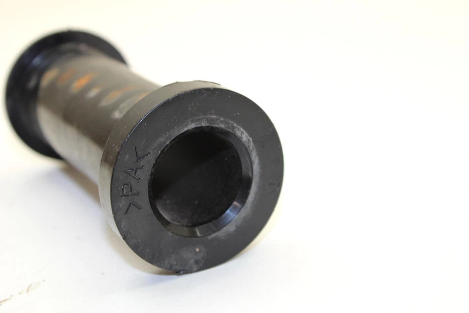 2007 Yamaha Phazer Gt Oem Spring Sleeve 8GC-47445-00-00 SY90 - Image 4 of 4