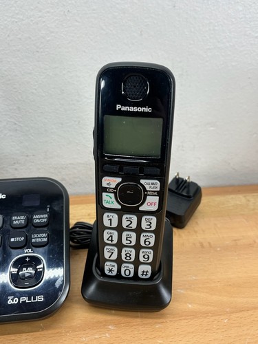 Panasonic Cordless Phones Model #KX-TG4741 Base/Handset, 3 Handsets, 2 Xtra Base - Photo 8/17