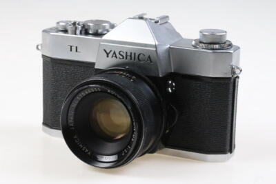 YASHICA TL-Super mit 50mm f/1,7 Objektiv - SNr: 5826468