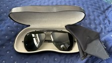 VINTAGE Ray-Ban AVIATOR Sunglasses Black Metal Frames Green Lens Black Hard Case