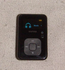 SanDisk Sansa Clip+ 8GB Digital Media MP3 Player Black. Works great; great cond.