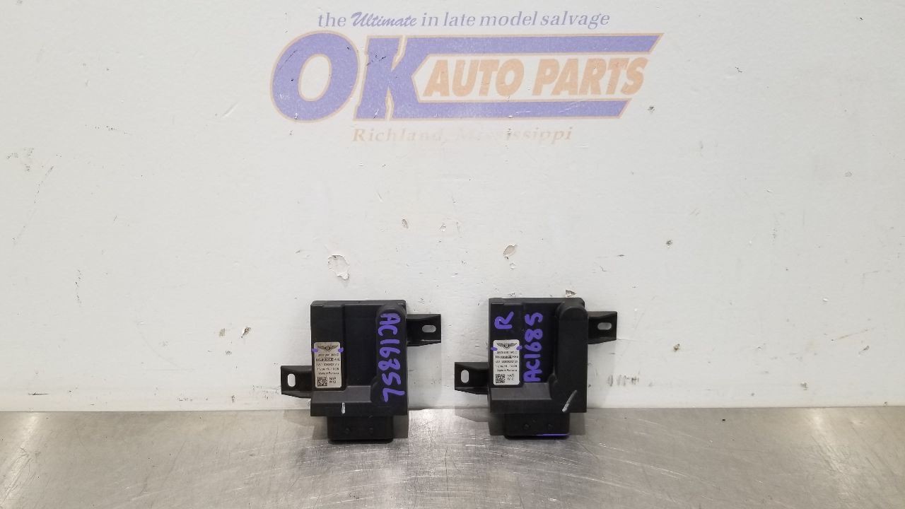 Bentley Continental GT Left, right Fuel pump control modules Pair P/N 3W3906093C