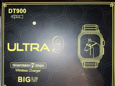 DT900 Ultra 9 Smartwatch with 7 Multicoloured Straps New Open Box